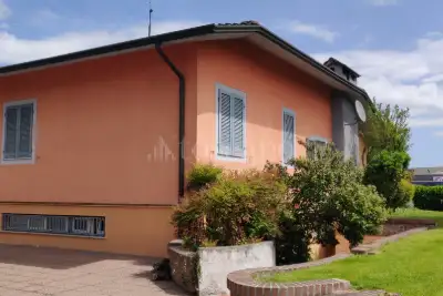 Villa in vendita, Via Leno, Bagnolo Mella