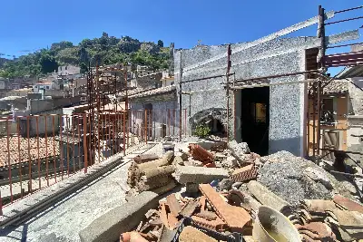 Casa in vendita, Via Aria Rocca Forza D'Agrò, Forza d'Agrò