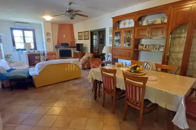 Villa in vendita, Strada del Lucherino, Siena