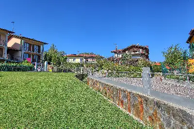 Villa in vendita, Via Pianazzo, Lavena Ponte Tresa