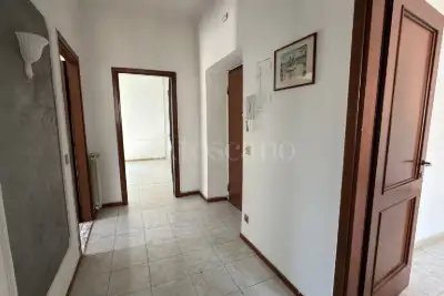 Casa in vendita, Via delle Acacie, Roma