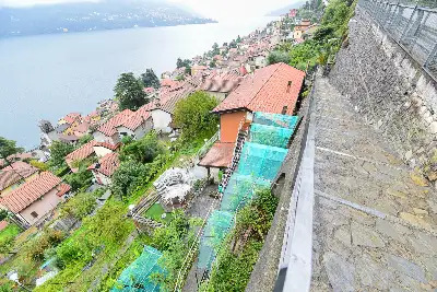 Casa Indipendente in vendita, Via Sassello, Carate Urio, Carate Urio