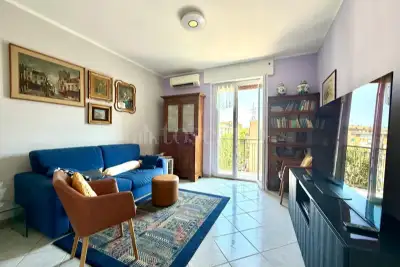 Casa in vendita, Via Tuscolana, Roma