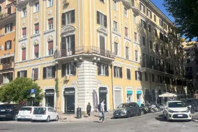 Soffitta in vendita, Piazza Giovine Italia, Roma