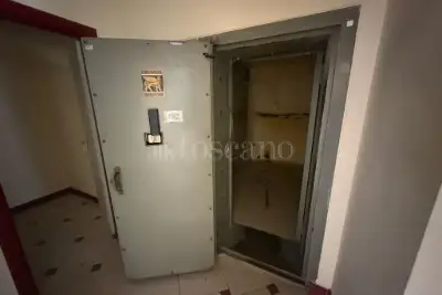 Negozio in affitto, Piazza Spada, Fiuggi