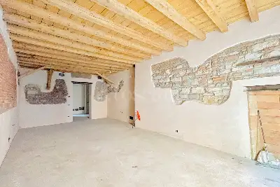 Laboratorio in vendita, Via Trento, Brescia