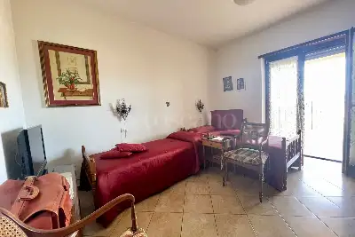 Casa in vendita, Via Giuseppe Saragat, Pomezia