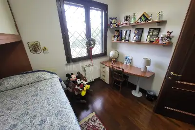 Villa in vendita, Parchi Della Colombo, Roma