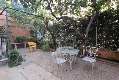 Casa in vendita, Via la Contea, Roma