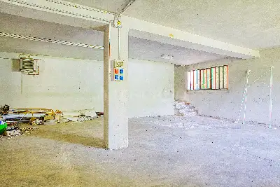 Capannone in vendita, Via Provinciale, Grantola