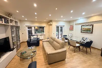 Casa in vendita, Largo Guglielmo La Pegna, Roma