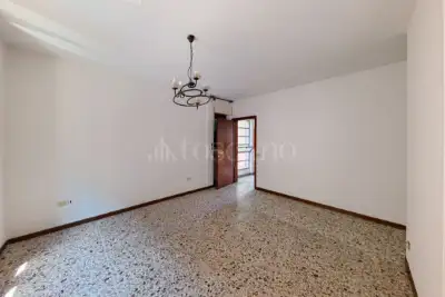 Casa Indipendente in vendita, Via Mazzini, Porto Ceresio