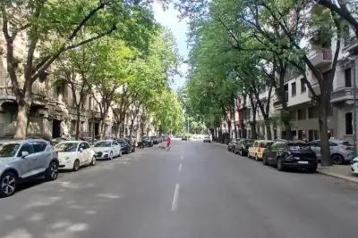 Casa in vendita, Via Bartolomeo Eustachi, Milano