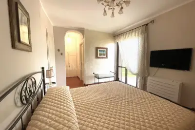 Villino a Schiera in vendita, Via Villa Mosca, Teramo