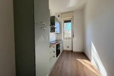 Casa in vendita, Via Arcivescovo Romilli, Milano