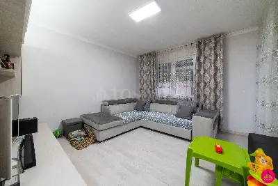 Casa in vendita, Via Ugo Foscolo, Pordenone