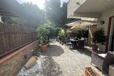 Villa Bifamiliare in vendita, Via Carlo Levi, Palermo