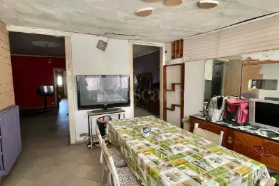 Casa in vendita, Via Francesco Tedesco, Atripalda