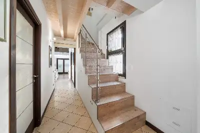 Villa in vendita, Via Barcuzzi , Lonato del Garda