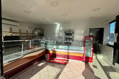 Negozio in vendita, Via di Grottarossa, Roma