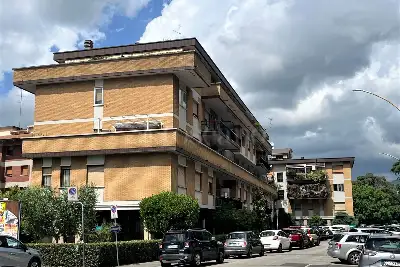 Casa in vendita, Via Alberto Casella, Prato