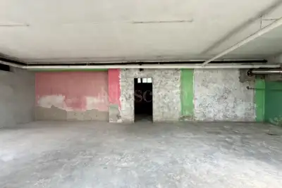 Magazzino in vendita, Via Zurigo, Milano