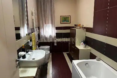 Casa in vendita, Viale dei Normanni, Catanzaro