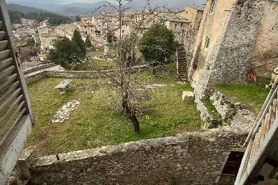 Casale in vendita, Via del Carmine , Monteleone di Spoleto