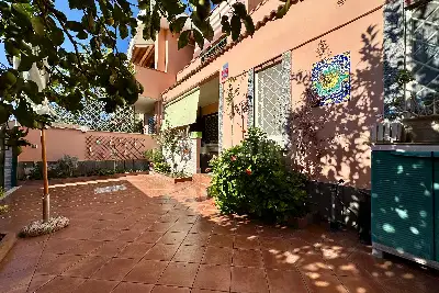 Villino a Schiera in vendita, Via dei Lecci, Anzio