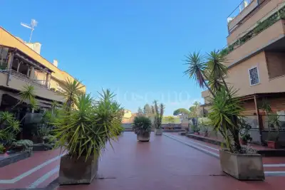 Casa in vendita, Via Portuense, Roma