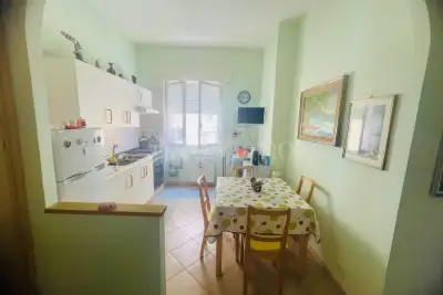 Casa in vendita, Via Olanda, Pomezia