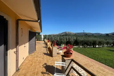 Villa Bifamiliare in vendita, via Colle I, Cori