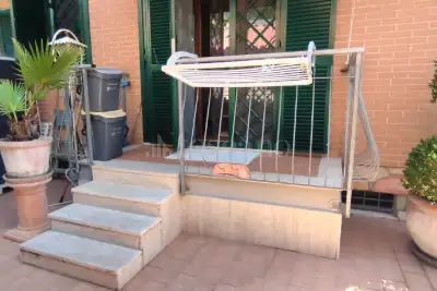 Villino a Schiera in vendita, Via Michele Nau, Roma