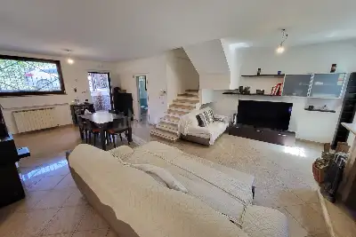 Villa in vendita, Via Giuseppe Ottavio Pitoni, Roma