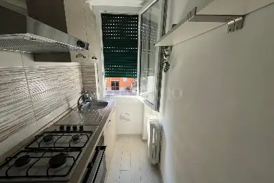 Casa in vendita, Via Lorenteggio, Milano