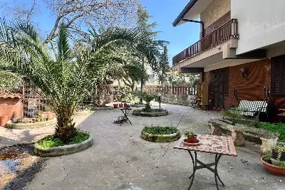 Villa in vendita, Via delle Querce, Gravina di Catania