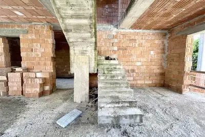 Casa Indipendente in vendita, Via Fiume, Ladispoli