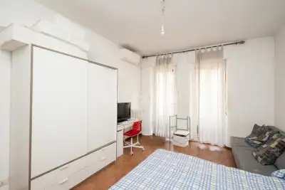 Casa in affitto, Via Vittoria Colonna, Milano
