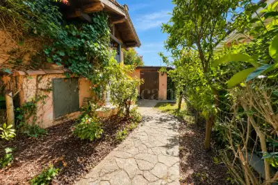 Villa in vendita, Via Lauregno, Roma