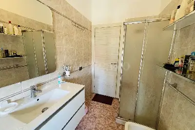 Casa in vendita, Via Genova, Brescia