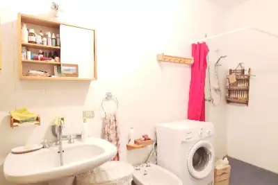 Casa in vendita, Via San Pietro, Siena