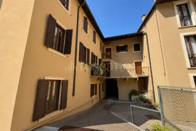 Casa in vendita, Via della Valverde 73, Verona