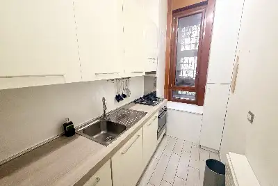 Casa in vendita, Via Uberto Visconti di Modrone, Milano