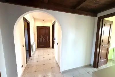 Casa in vendita, Via Arzana, Roma