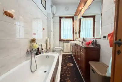Casa in vendita, Via Ugo Ojetti, Roma