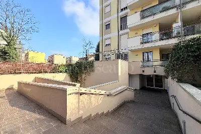 Casa in vendita, Via Piave, San Donato Milanese