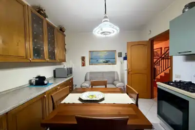 Villino a Schiera in vendita, Via Carcara, Aci Catena