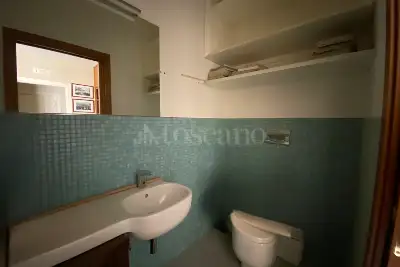 Casa in vendita, Via Roberto da Bari, Bari