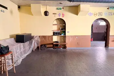 Negozio in vendita, Circonvallazione Gianicolense, Roma