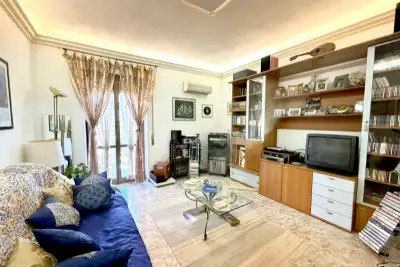 Casa in vendita, Via Ildebrando della Giovanna, Roma